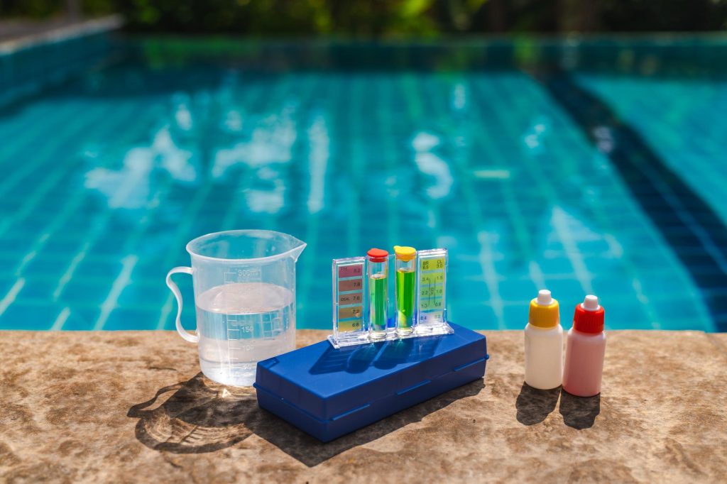 traitement eau piscine